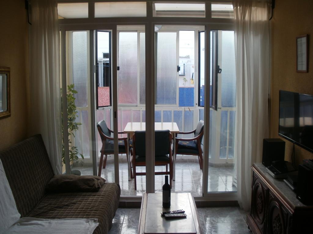 Dos Apartments Goya Arriba Las Palmas de Gran Canaria Room photo